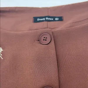Sleeveless Brown Embroidered Button thumbnail 3