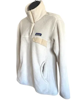 Patagonia Women’s Fleece Jacket White Size M Quarter Button Up thumbnail 4