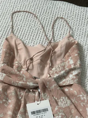 Selfie Leslie Pink Floral Midi Dress thumbnail 6