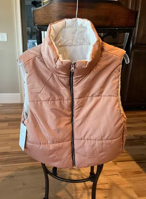 Vine and Valley Puffer Vest Reversible Beige Tan Womens XL New thumbnail 2