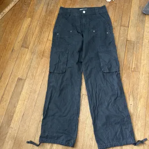Vanilla Star Womens Size 2 W25 Dark Gray Cargo Utility Straight Leg Pants thumbnail 2