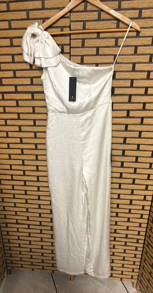 Lulu's‎ White One Shoulder Jumpsuit Size XS thumbnail 1