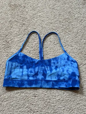 Lululemon Flow Y Sports Bra thumbnail 3