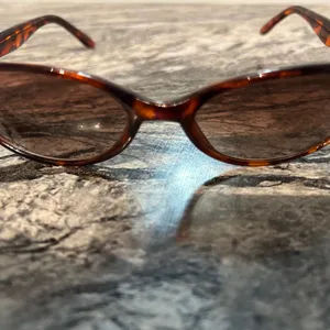 Tortoise Shell Sunglasses Brown thumbnail 8