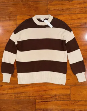 Moon & Madison Striped Sweater Knit thumbnail 2