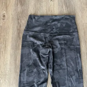 Lululemon Camo Align Leggings thumbnail 2