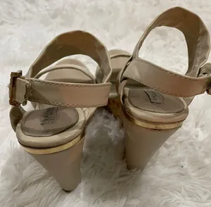 Nude Wedges Tan Size 7.5 thumbnail 4