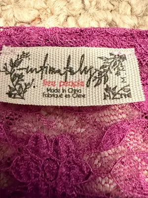 Free People Keep It Simple Top Dramatic Orchid Size M Fitted Lace‎ Baby Tee thumbnail 3