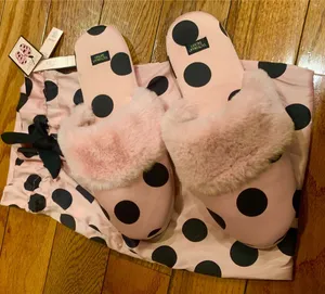 Victoria's Secret Signature Satin Slippers Pink/Black Polka Dot /Faux Fur M7/8 thumbnail 1