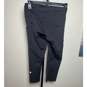 Black Lululemon Fast and Free Cropped Length Size 6 thumbnail 4