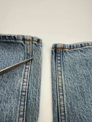 Abercrombie & Fitch The 90s Straight Ultra High Rise thumbnail 9