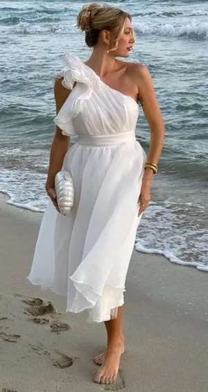 Showpo White Maxi Dress thumbnail 1