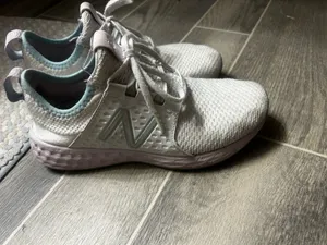 New Balance Sneakers thumbnail 2