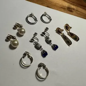 Lot of 5 Clip On Screw On Earrings Gold Tone or Silver Tone Mix thumbnail 1