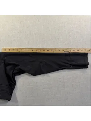 lululemon Women’s 4 Black Cropped Leggings 23” Inseam READ thumbnail 8