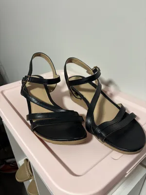 Strappy black wedge sandals thumbnail 2