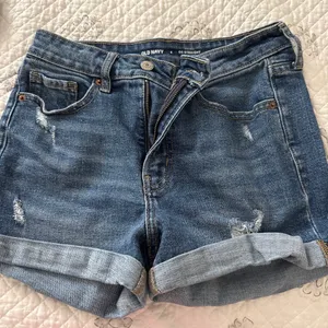 Old Navy Shorts thumbnail 1