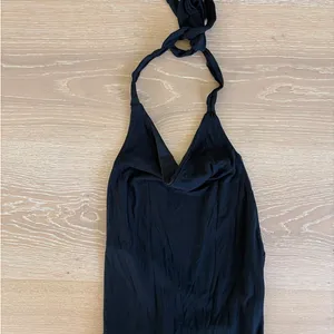 White Fox Midi Dress Halter Neck Asymetrical Hem Size S Black thumbnail 2