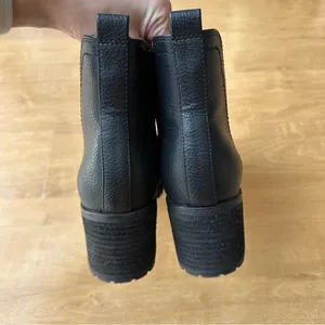 Jody Chelsea Boot, Black, Women’s Heeled Leather Booties, Size 9M thumbnail 12