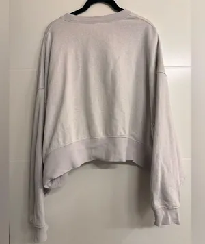 Nike Essentials Oversized Fleece Crew Sweater thumbnail 4