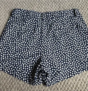 Spanx Women’s Shorts Medium thumbnail 1