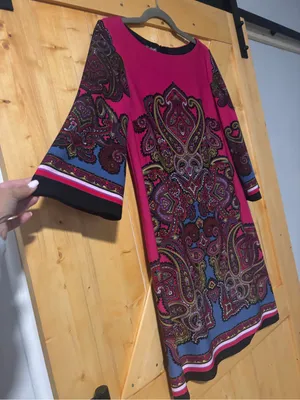 ⁠Muse‎ Pink & Blue Paisley Knit Shift Dress Quarter Sleeve Zip Back Size 10⁠ thumbnail 2