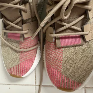 Adidas Prophere Trace Khaki Chalk Pink Mens Size 5.5 Womens 6.5 Shoes Athletic thumbnail 3
