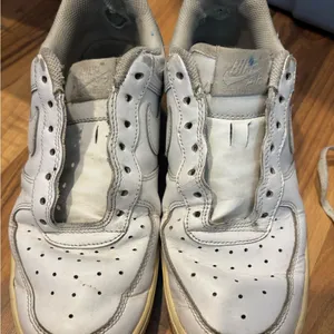 Nike Air Force 8.5 US White Sneakers, USED / WORN AS SHOWN thumbnail 1
