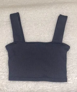 H&M Crop Top thumbnail 1