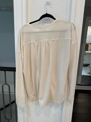 New In Cream Waffle Knit Babydoll Henley Top Size Large NWT thumbnail 5
