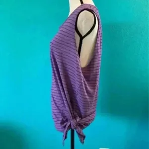 Nike dri fit tank top in size large / xl thumbnail 3