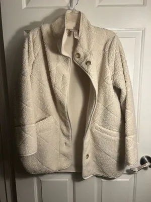 St. John's Bay Cream Quilted Faux Shearling Fleece Jacket Size S thumbnail 1