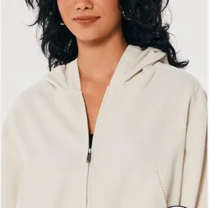 Hollister Hooded Crop Corduroy Zip Up Jacket thumbnail 2