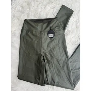 OFFLINE by Aerie Faux Leather High-Waisted Leggings Olive Green Size XS thumbnail 3