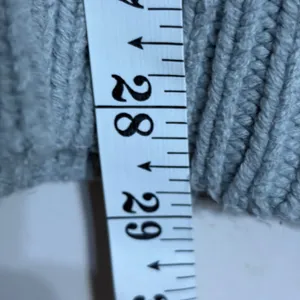 Aerie Women Light Blue Grey Cable Knit Pullover Sweater Size Large Crew Neck thumbnail 6