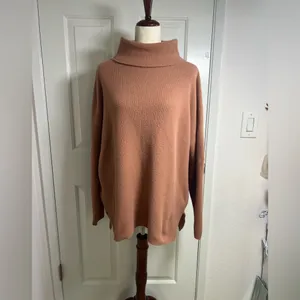 Abercrombie & Fitch Women's Tan‎ Cowl Neck Sweater thumbnail 8