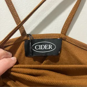 NEW Cider halter‎ Crop top Size Small Brown Spaghetti Strap thumbnail 5