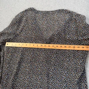 Ann Taylor Sheer Blouse Women's Large Black Geometric Print Long Sleeve V-Neck thumbnail 7