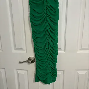 Green Ruched Maxi Bodycon Dress NWOT thumbnail 5