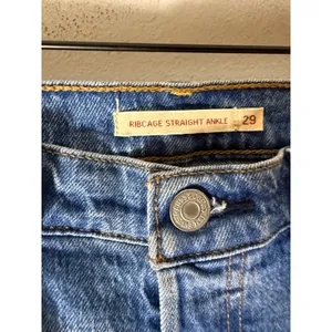 Levi's Ribcage‎ straight ankle jeans blue size 29 thumbnail 4