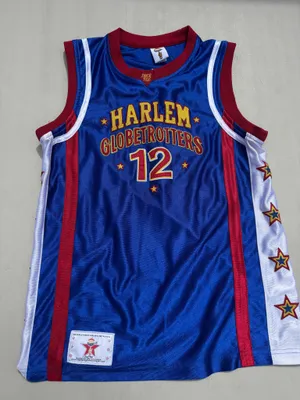 Harlem Globetrotters Boys Medium jersey worn once thumbnail 1