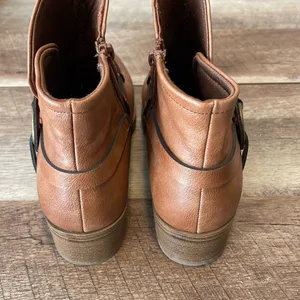 Baretraps‎ Womens Marshall Side Zip Block Heel Bootie Brush Brown Size 8.5 thumbnail 5