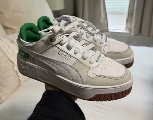Puma Sneakers thumbnail 1
