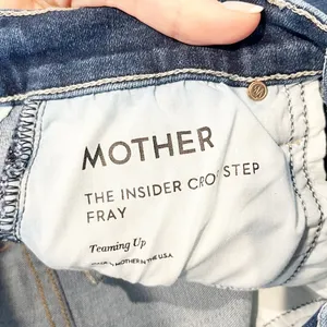 Mother The Insider Crop Step Fray Hem Jeans Teaming Up Blue 26 / 2 thumbnail 6