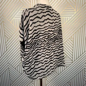 Joseph Ribkoff Zebra Print Open Front Kimono Top‎ thumbnail 5