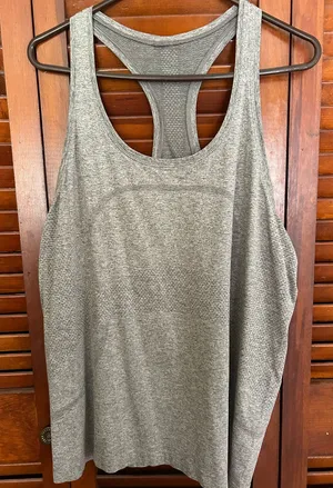 Lululemon Tank thumbnail 1
