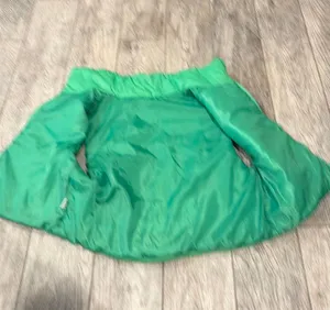 Green vest thumbnail 1