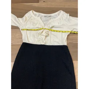 LOFT Mixed Media Dress Size 6 Cream Black Long Sleeve Ruffle Top Knee Length thumbnail 5