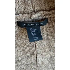 Tahari Womens Camel Tan Wool Blend Sleeveless Hooded Sweater Vest XS Longline thumbnail 12