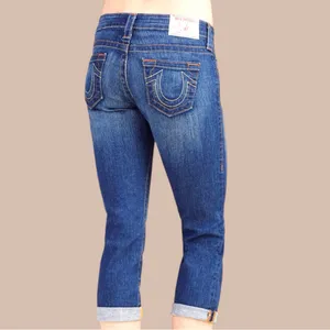 True religion Women's Blue Jean capris. New thumbnail 4